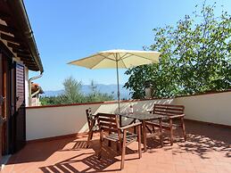 Charming Tuscan Stay With Pool