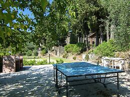 Charming Tuscan Stay With Pool