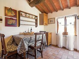 Tuscan Terrace Escape
