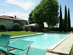 Tuscan Terrace Escape