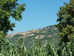 Tuscan Terrace Escape
