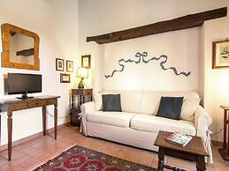 Tuscan Terrace Escape