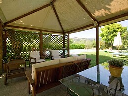 Tuscan Terrace Escape