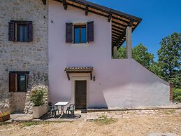 Holiday Home in Sellano With Pool & Views