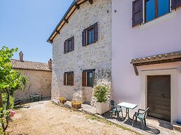 Holiday Home in Sellano With Pool & Views