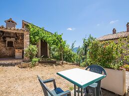 Holiday Home in Sellano With Pool & Views
