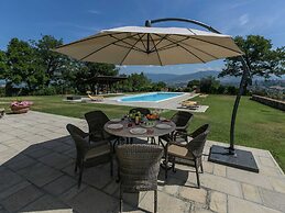 Scenic Stay in Poppi With Pool