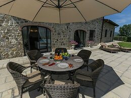 Scenic Stay in Poppi With Pool
