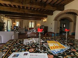 Scenic Stay in Poppi With Pool