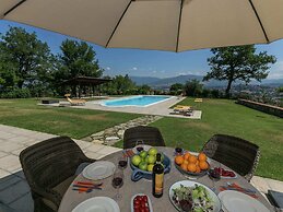 Scenic Stay in Poppi With Pool