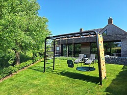 Unique Holiday Home in Haringe