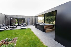 Unique Holiday Home in Haringe