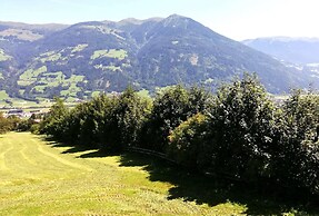 Luxury Holiday Flat With Balcony in Fugenberg