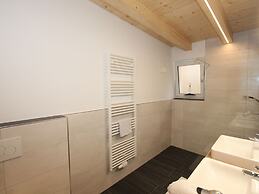 Luxury Holiday Flat With Balcony in Fugenberg