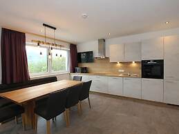 Luxury Holiday Flat With Balcony in Fugenberg