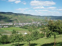 Romantischer Aufenthalt mit Blick auf den Weinberg