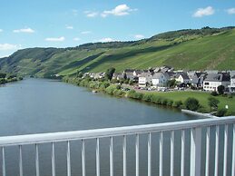 Romantischer Aufenthalt mit Blick auf den Weinberg