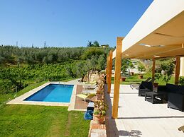 Hillside Escape in Vinci