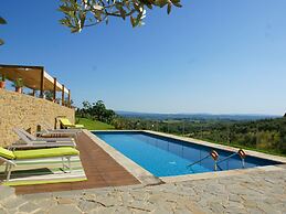Hillside Escape in Vinci