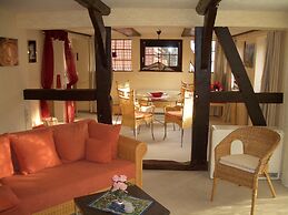 Apartment in Lowensen With Terrace