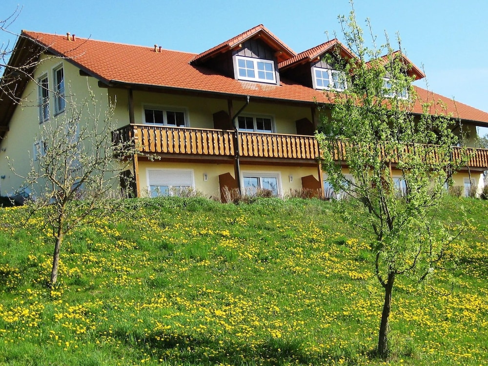 Wohnung in Rotthalmunster mit Garten