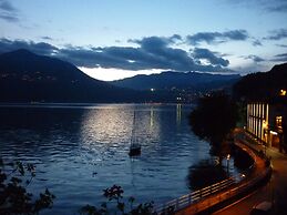 Apartment by Lake Iseo With Stunning Views