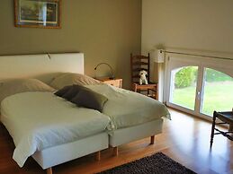 Cozy Holiday Home in Gembloux With Gym