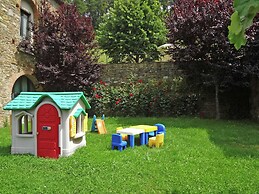 Peaceful Farmhouse in Dicomano