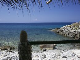 Mansion in Capo Vaticano by the Sea