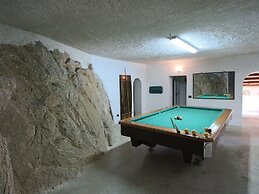 Mansion in Capo Vaticano by the Sea