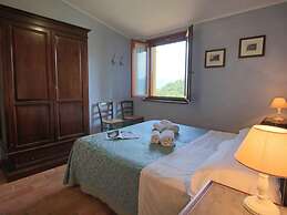 Pet-friendly Cottage With Pool