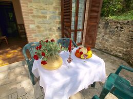Apartment in Marche With Pool & Terrace