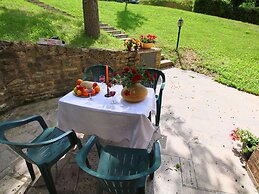 Apartment in Marche With Pool & Terrace
