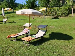 Apartment in Marche With Pool & Terrace