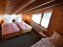 Relaxing Holiday Home in Deilingen With Terrace