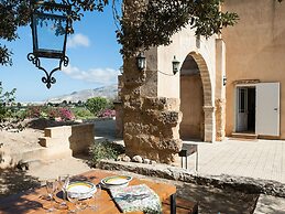 Villa in Paceco Near Marsala Beaches