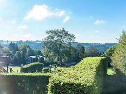 Hilltop Haven in Malmedy