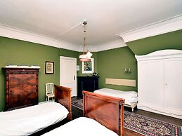 Spacious Pet-friendly Castle in Stavelot