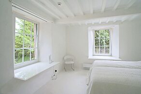 Grand Retreat in Redu