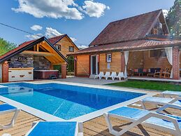 Holiday Home in Ogulin With Pool & Rafting