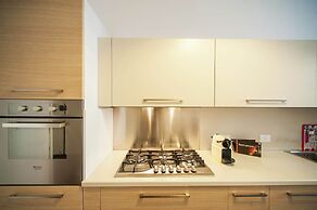 Spacious Apartment in Rome near Sea