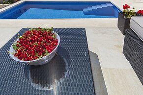 Modern Villa in Povlja With Pool