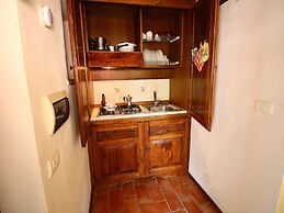 Chalet With Pool in Cortona