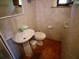 Chalet With Pool in Cortona