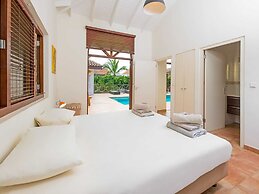 Villa With Poolside Terrace