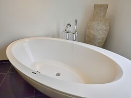 Spa Apartment With Private Pool