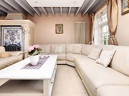Durbuy Luxe Villa With Pool