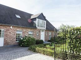 Durbuy Luxe Villa With Pool