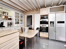Durbuy Luxe Villa With Pool