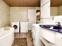 Durbuy Luxe Villa With Pool